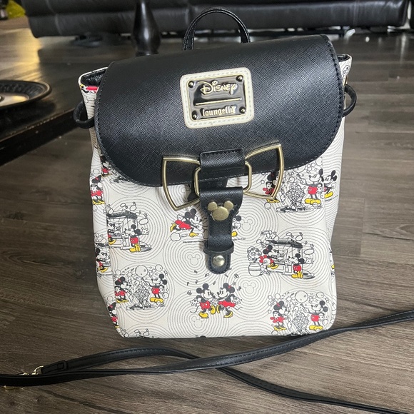 Disney Loungefly - Picture 1 of 4